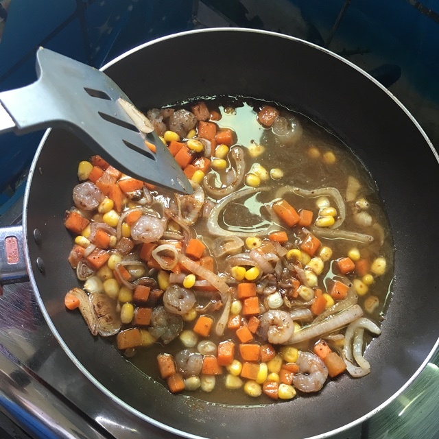 快手咖喱虾（鸡肉）焗饭的做法 步骤4