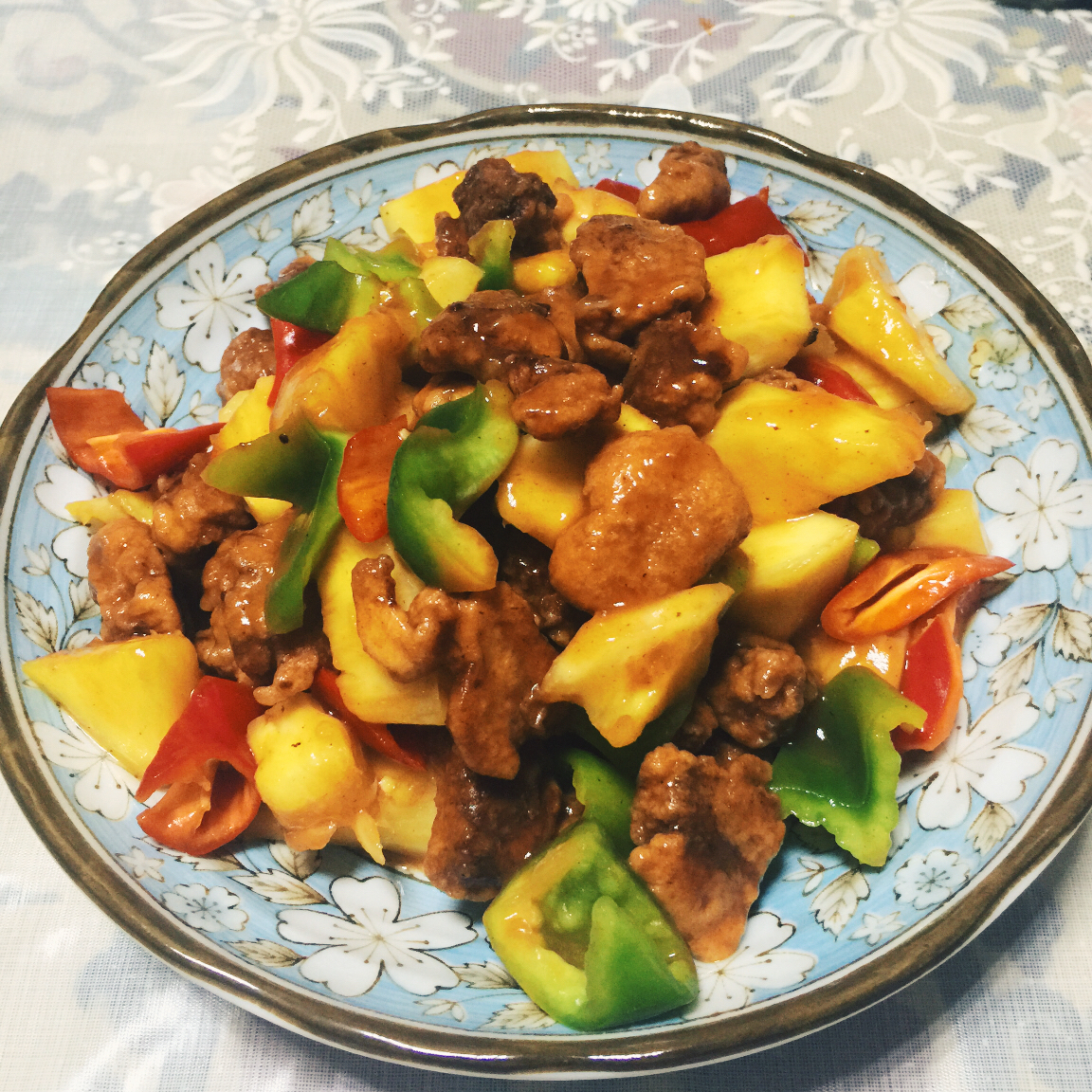 菠萝咕噜肉