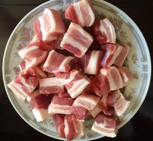 猪肉炖粉条的做法 步骤1