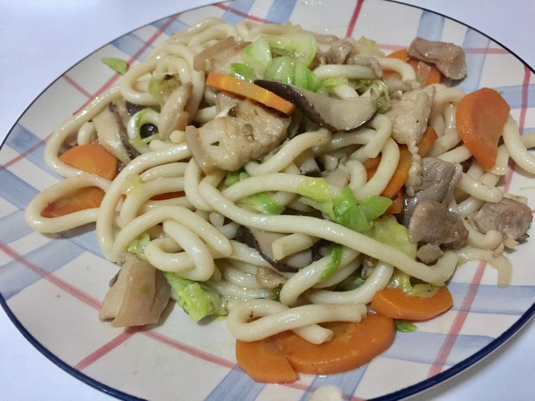 什锦炒乌冬面