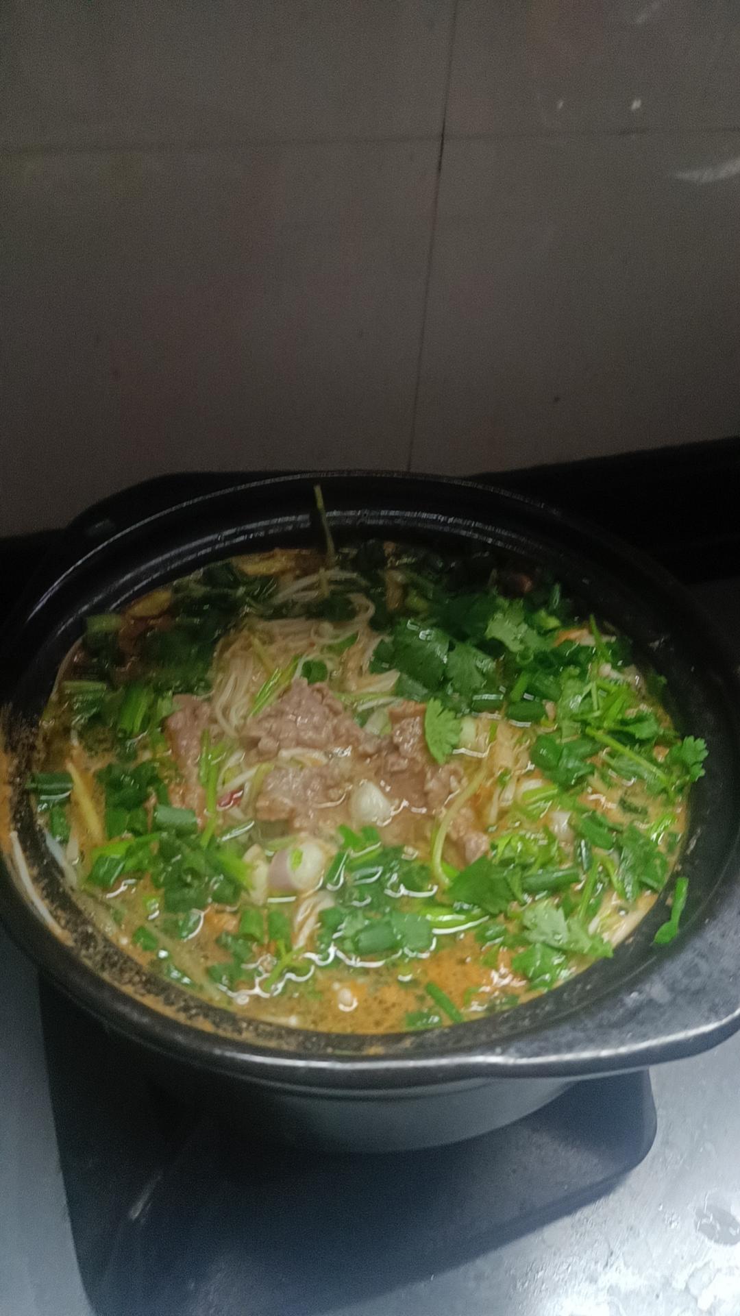 让人流口水的水煮牛肉，鲜香嫩滑#小白也能做的年夜菜#