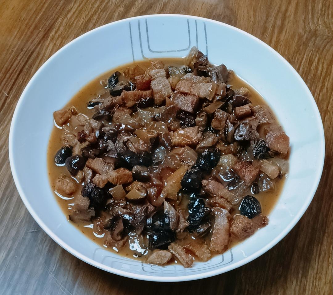 台式卤肉饭~