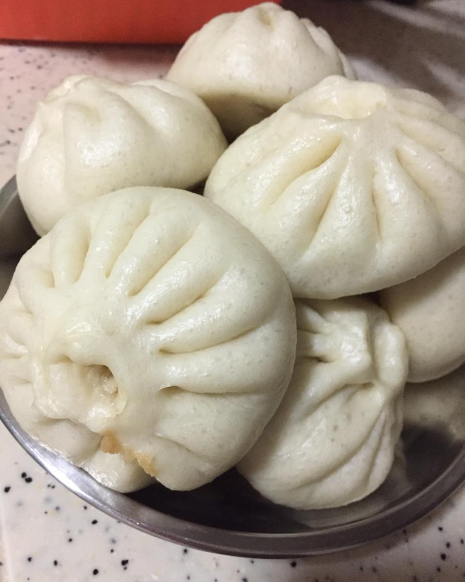 鲜肉包子