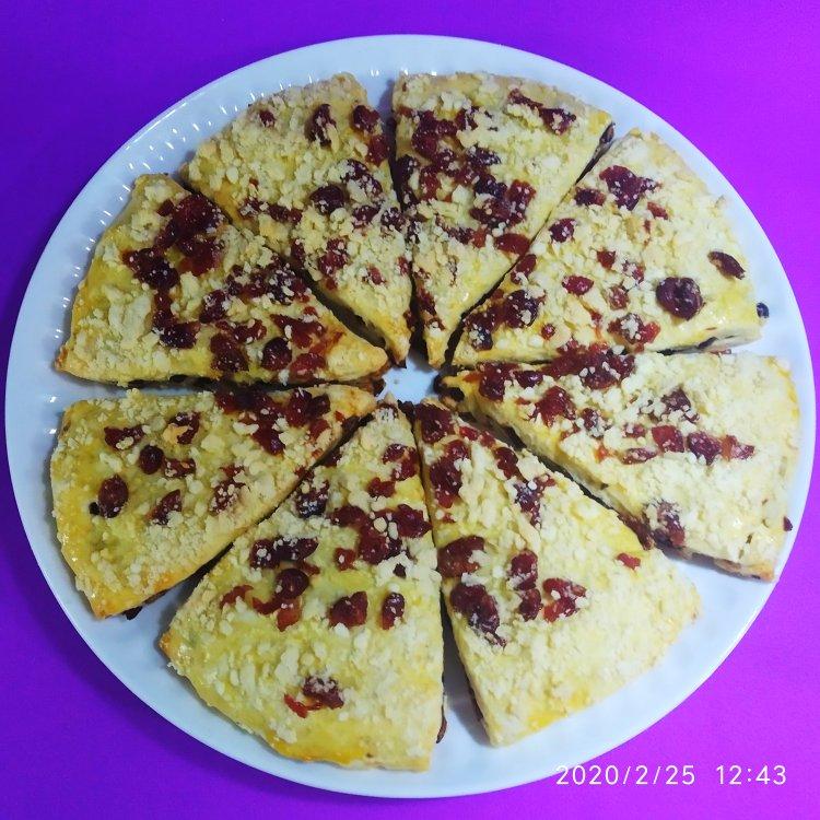 满屋飘香，口口都是满足——酥松香甜的蔓越莓蜜豆司康