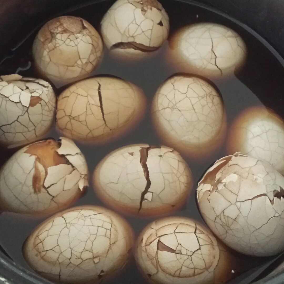 电饭煲煮五香茶叶蛋