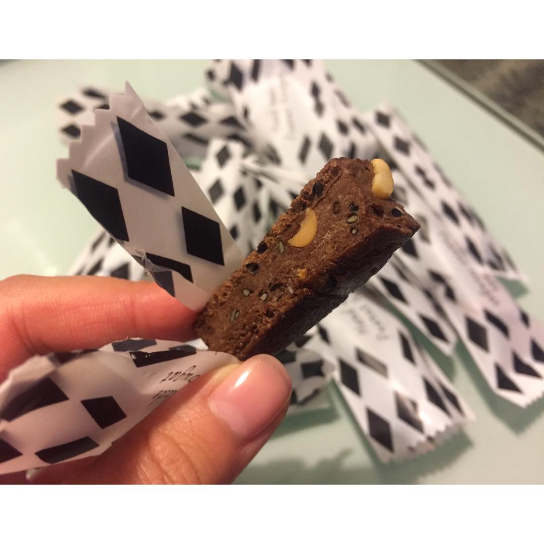 停不下口的牛轧糖（超快手）