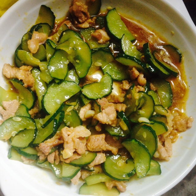 黄瓜炒肉丝