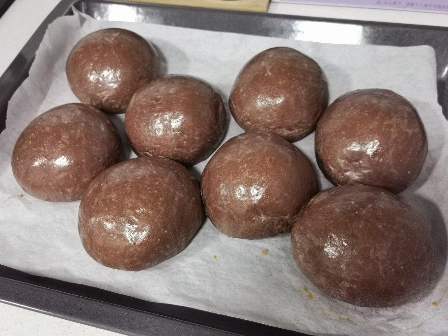黑眼豆豆面包