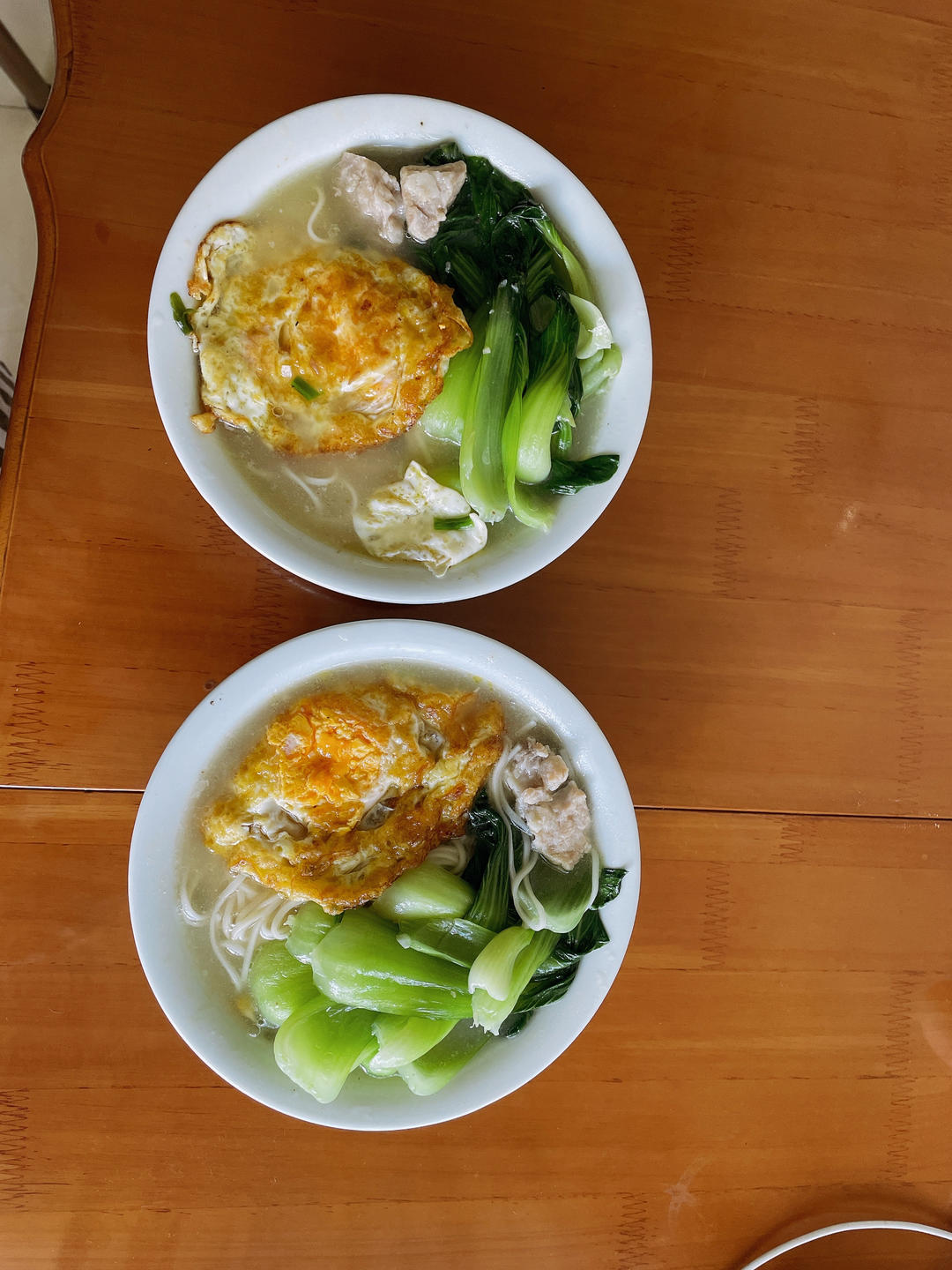 卡妈私房菜~青菜鸡蛋面（汤面）