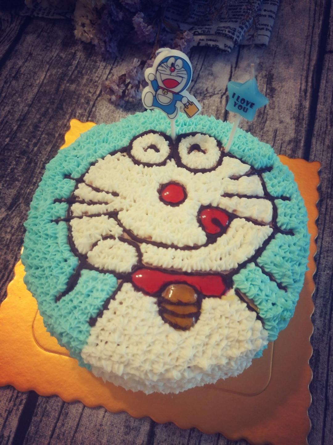 机器猫奶油蛋糕