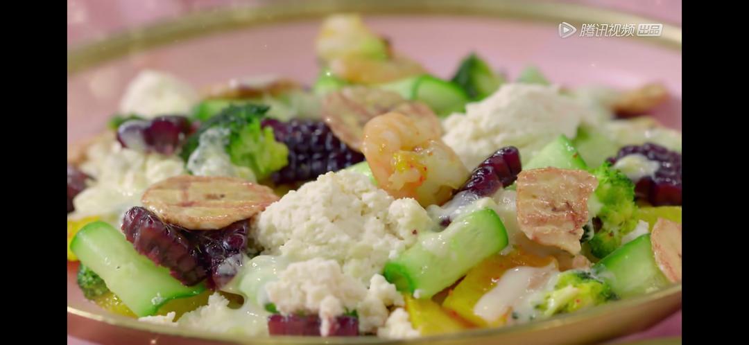 拜托了冰箱，低脂乳酪沙拉，           多层金枪鱼营养塔的做法