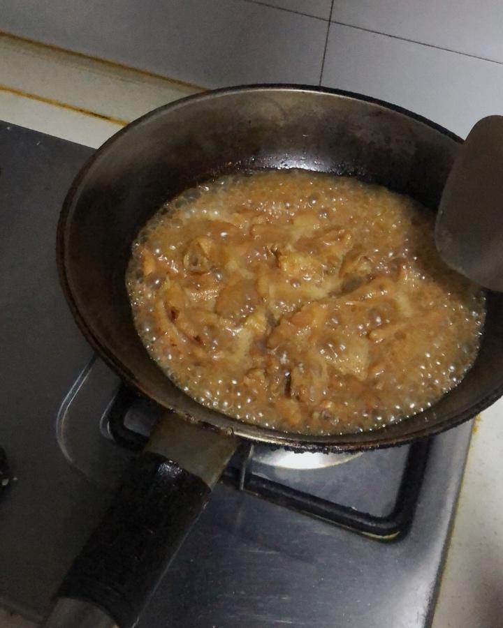 香辣烧鸡爪