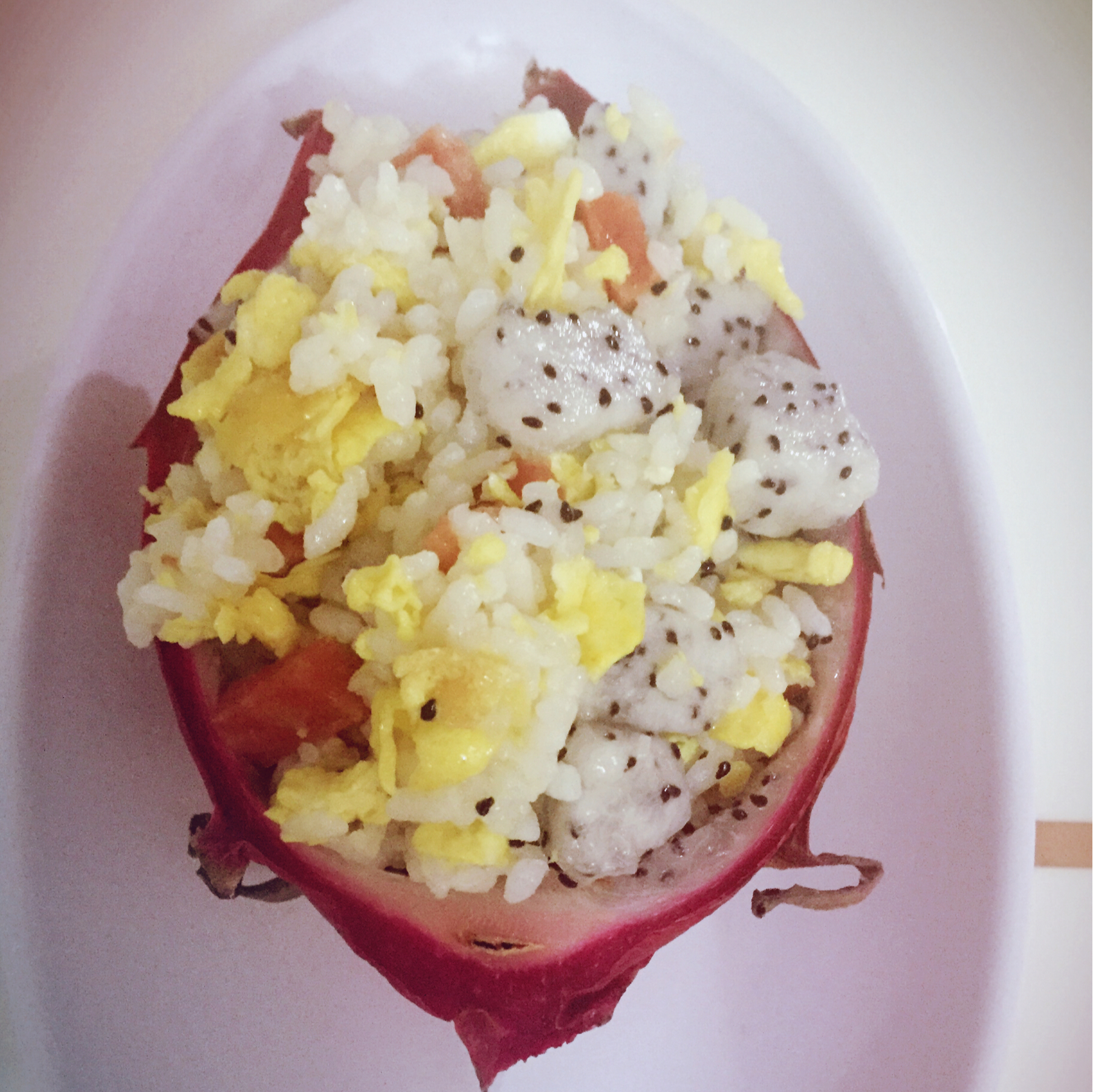 清爽火龙果炒饭