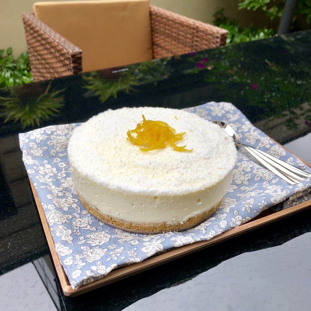 不加鸡蛋的冻柠檬酸奶芝士蛋糕