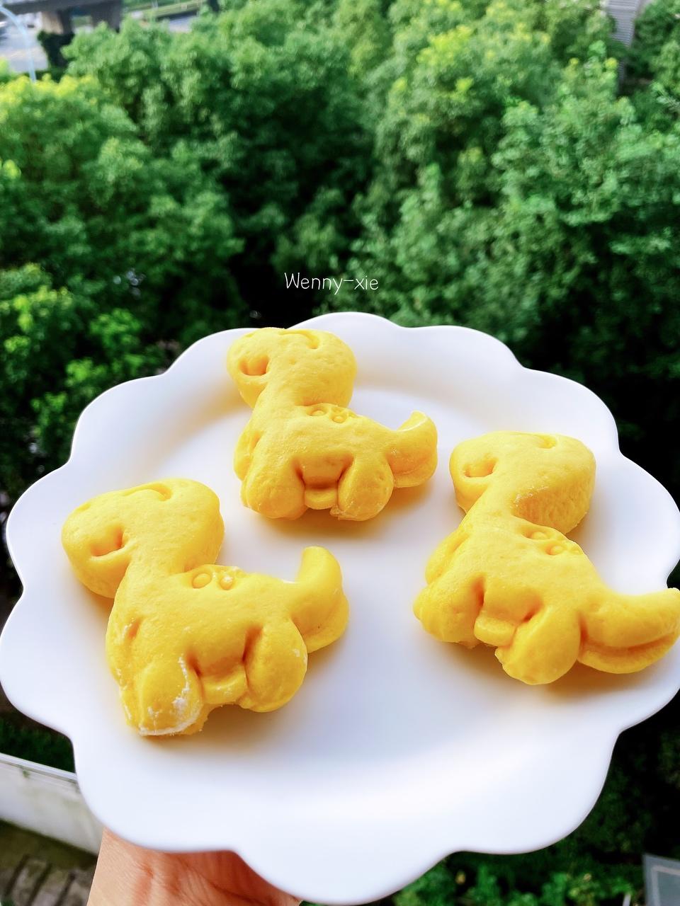 南瓜奶香卡通馒头--1周岁以上宝宝辅食的做法