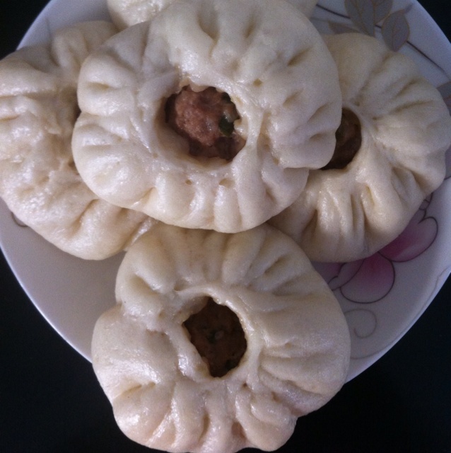 鲜肉包子