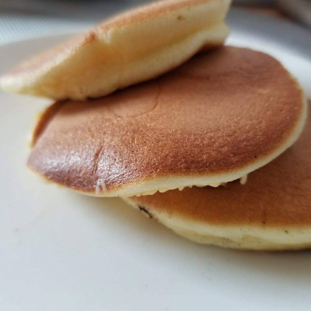 舒芙蕾草莓松饼