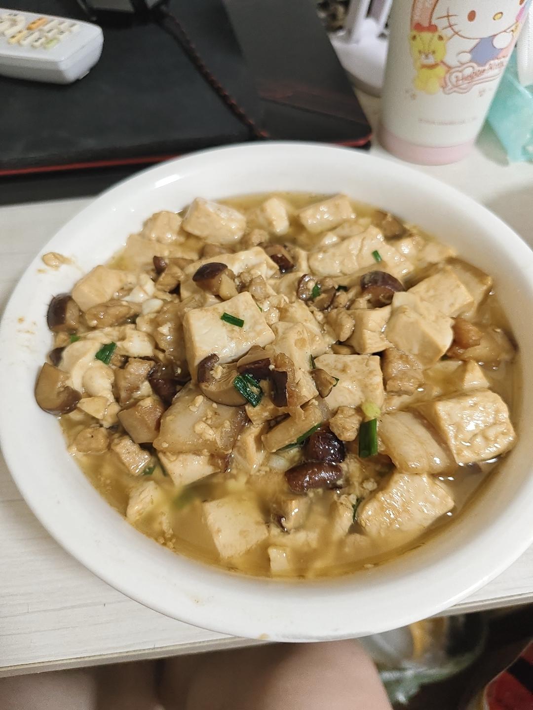 超级下饭的香菇肉沫豆腐