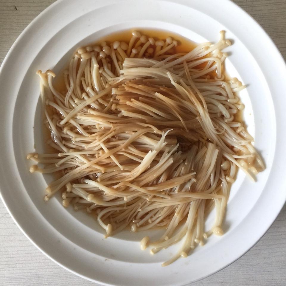 超简单凉拌金针菇