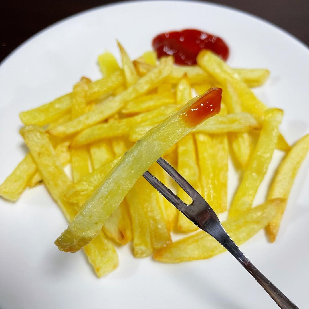 空气炸锅⭐️薯条来一份🍟的做法