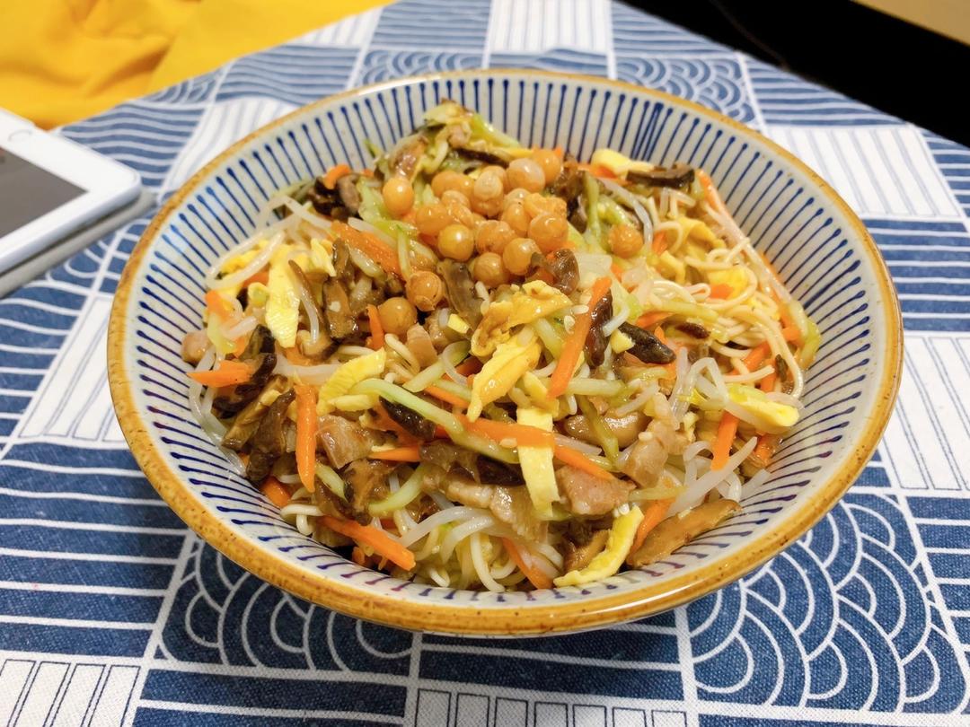 香菇肉酱拌面—夏日最佳拍档
