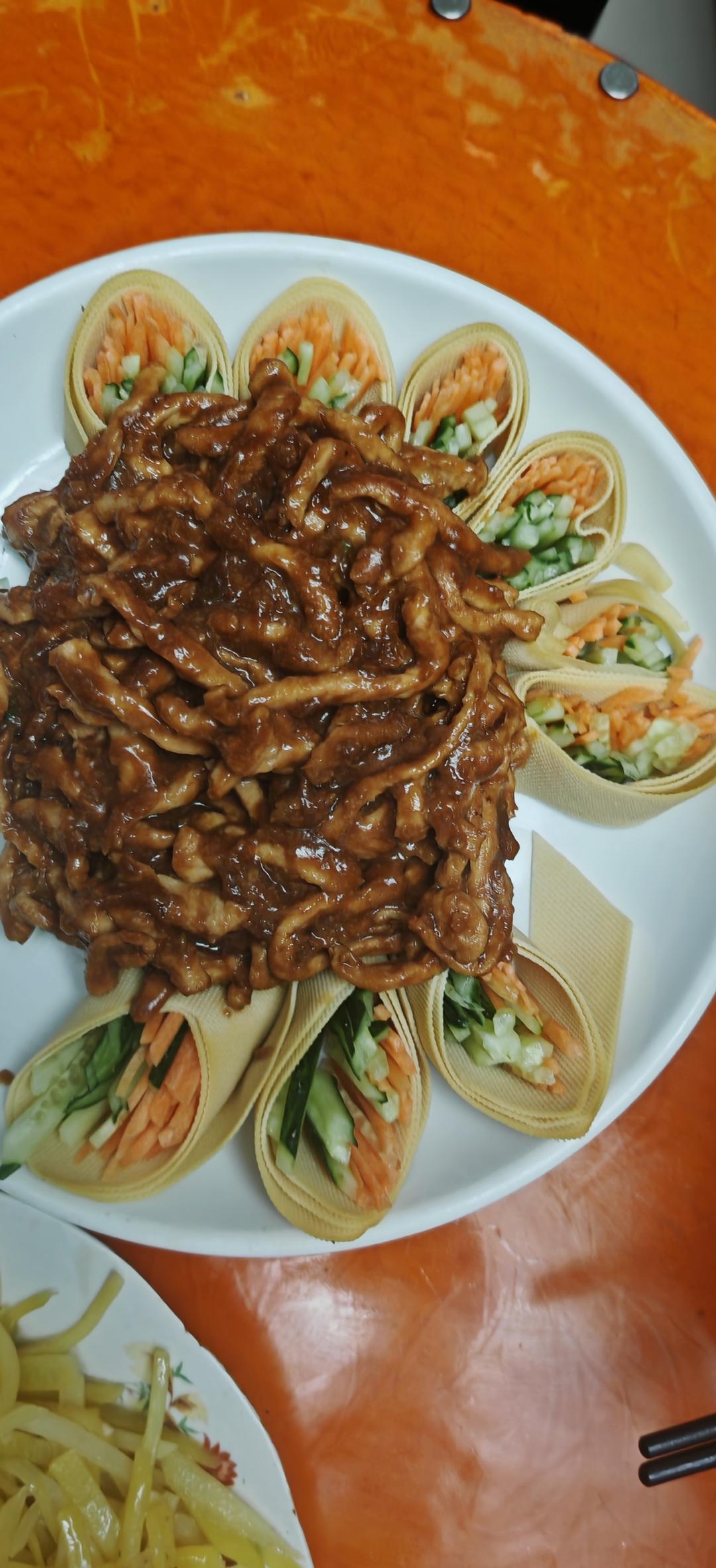 京酱肉丝