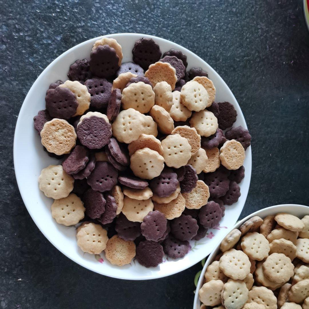 自制雪花酥小奇福饼干