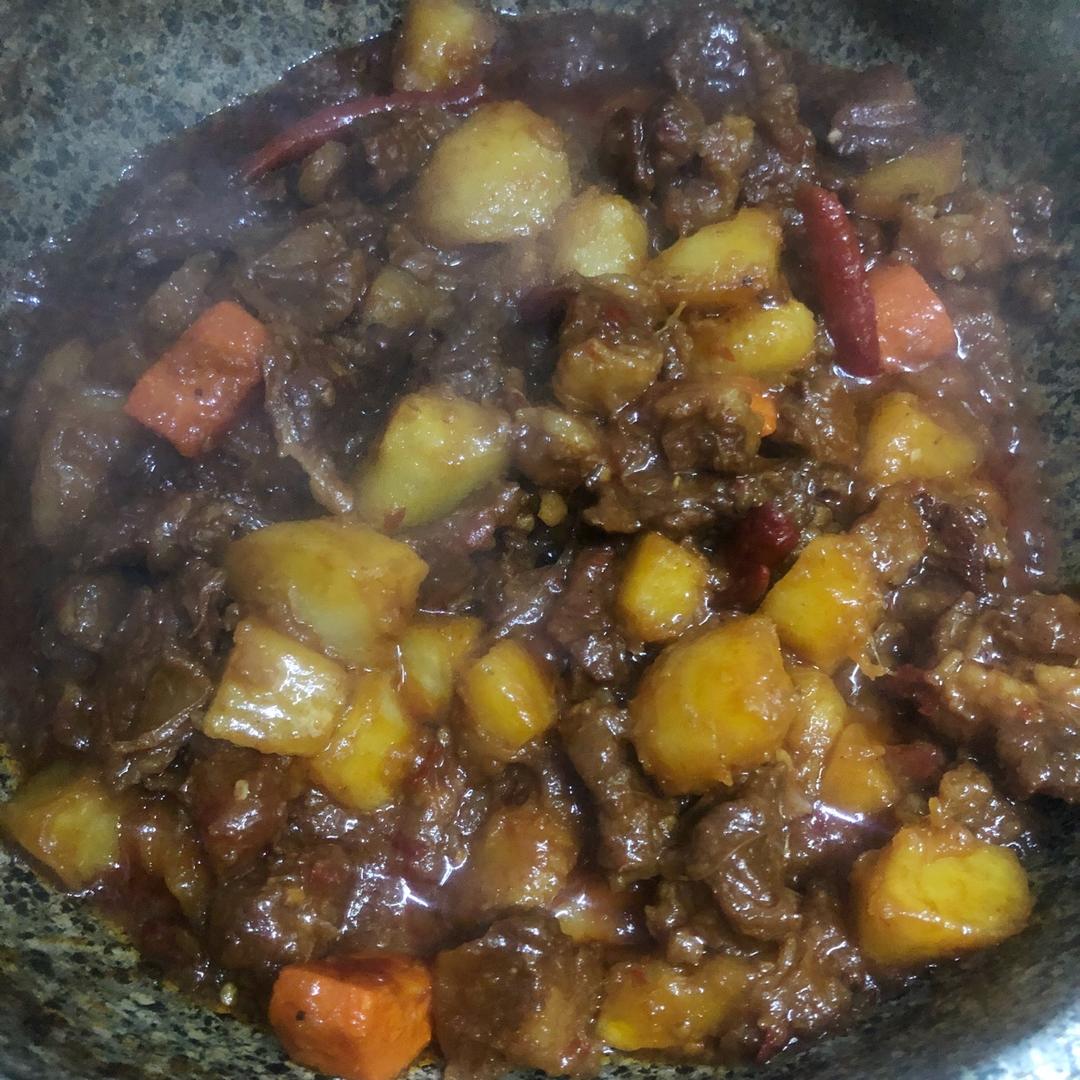 土豆炖牛腩