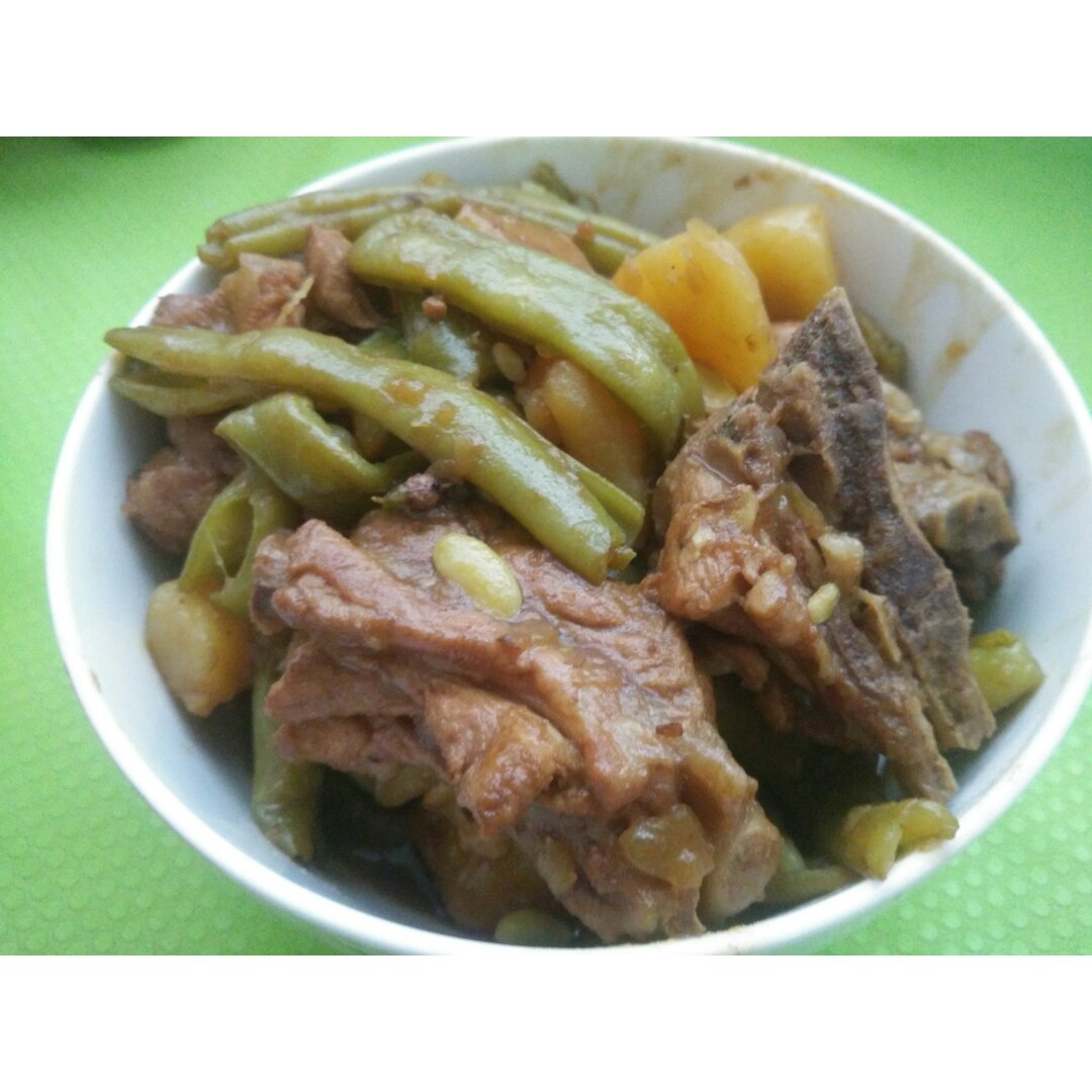 豆角土豆炖排骨
