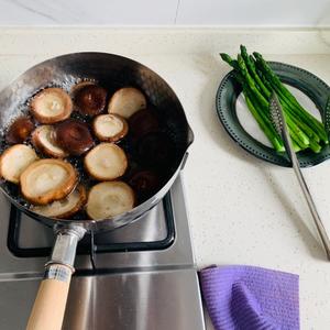 烤香菇芦笋的做法 步骤2