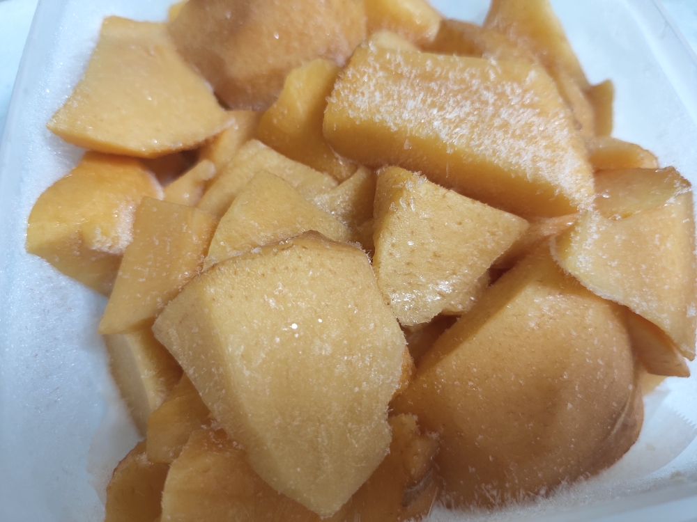新鲜黄桃两种吃法：黄桃雪葩+黄桃罐头（短期长期两种储存制作方法）的做法 步骤6