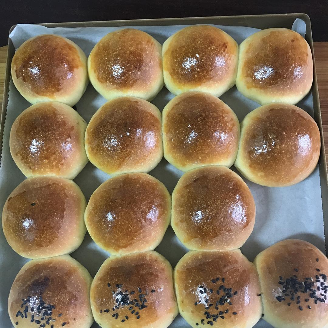 椰蓉蔓越莓馅小餐包