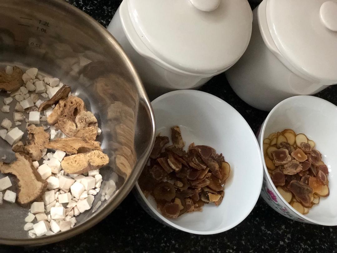鹿茸炖高丽参