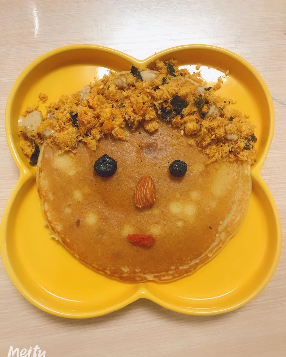 【减脂早餐】无油香蕉松饼（超简单）