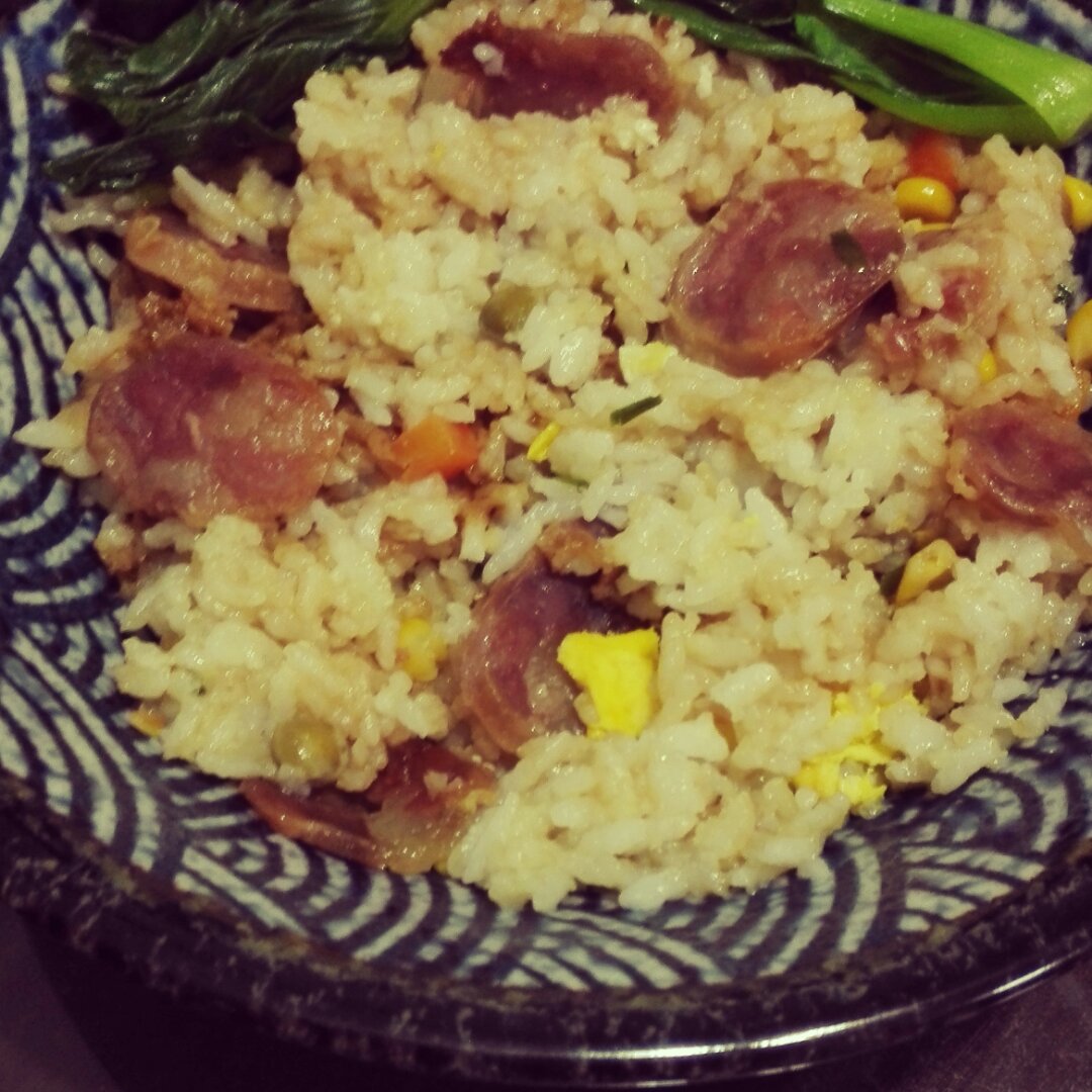 香肠煲仔饭