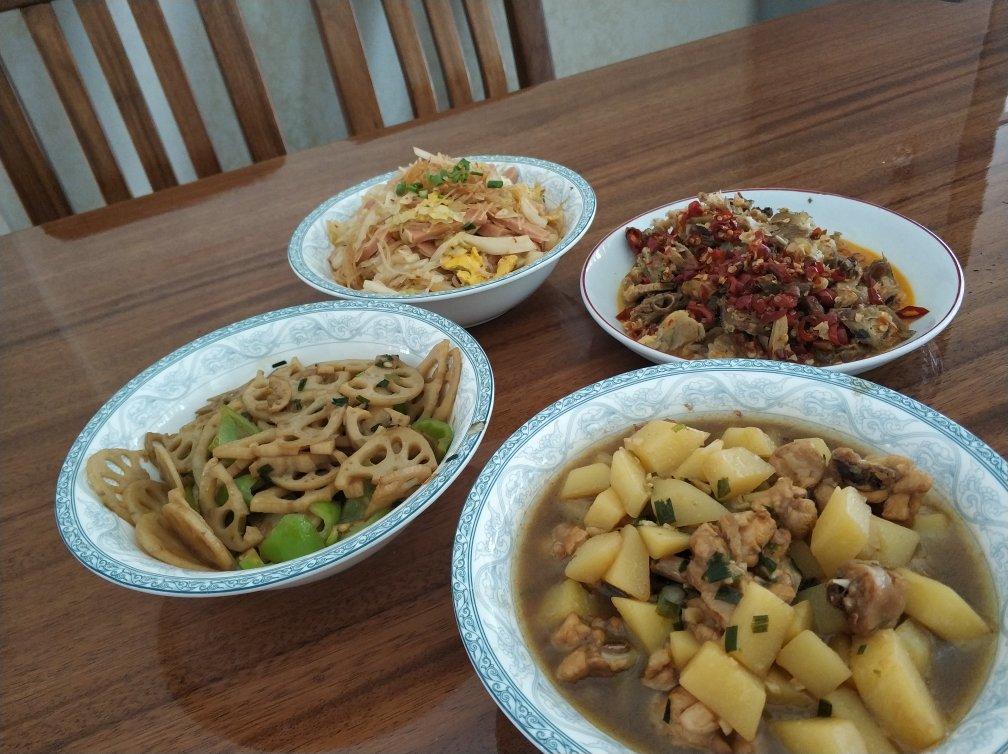 开胃下饭的醋溜藕片