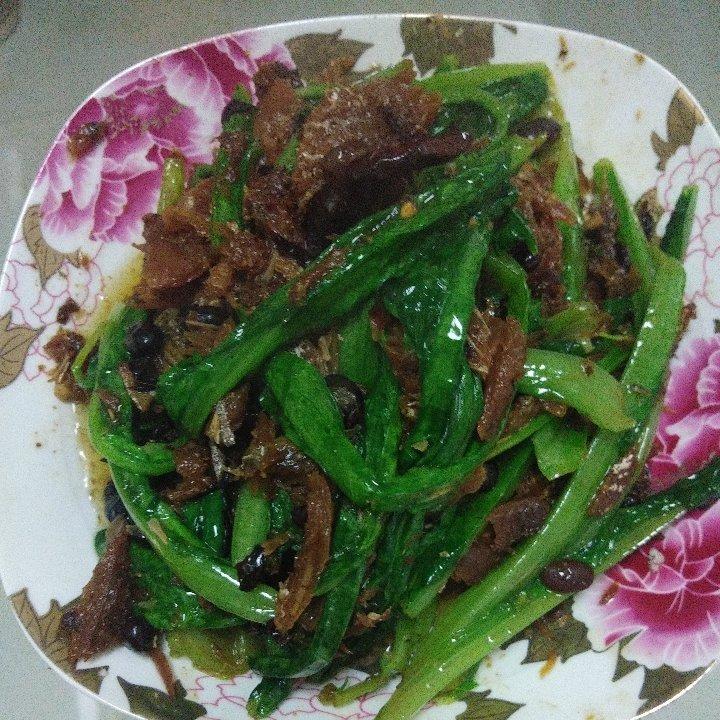 豆鼓鲮鱼油麦菜