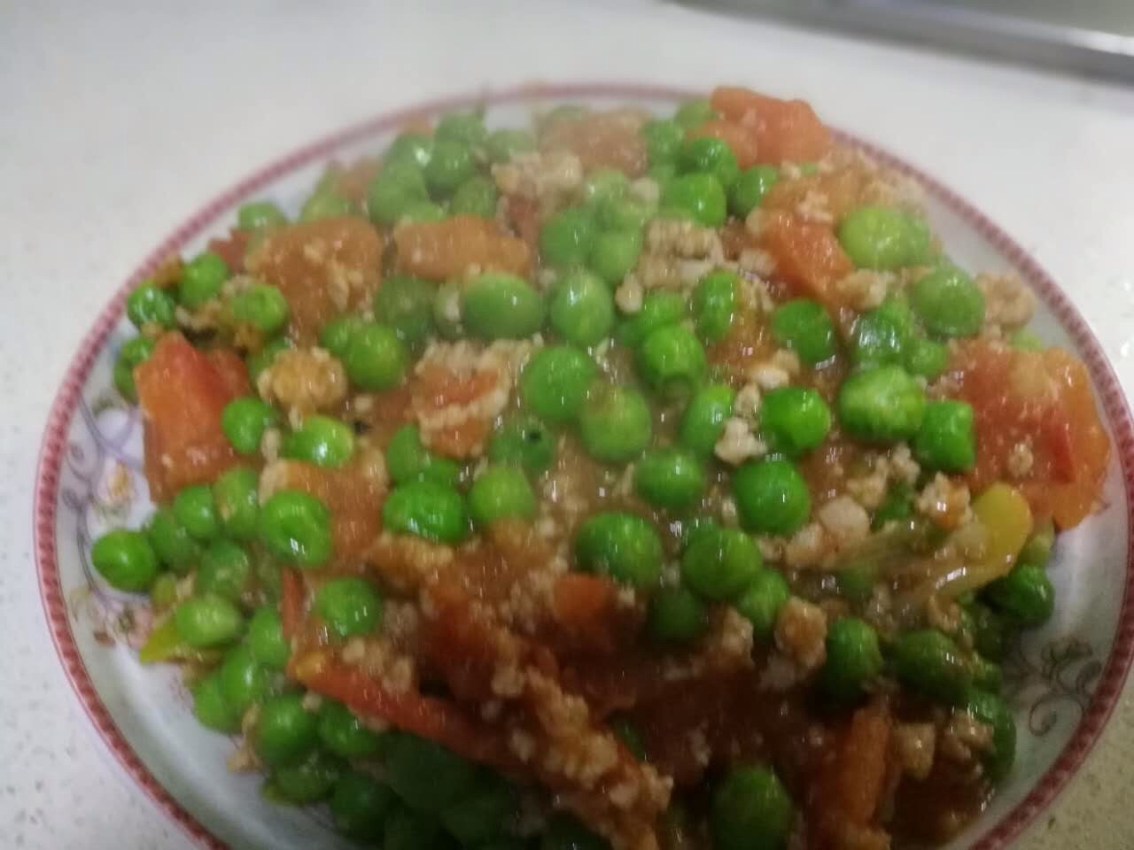 豌豆肉末西红柿的做法