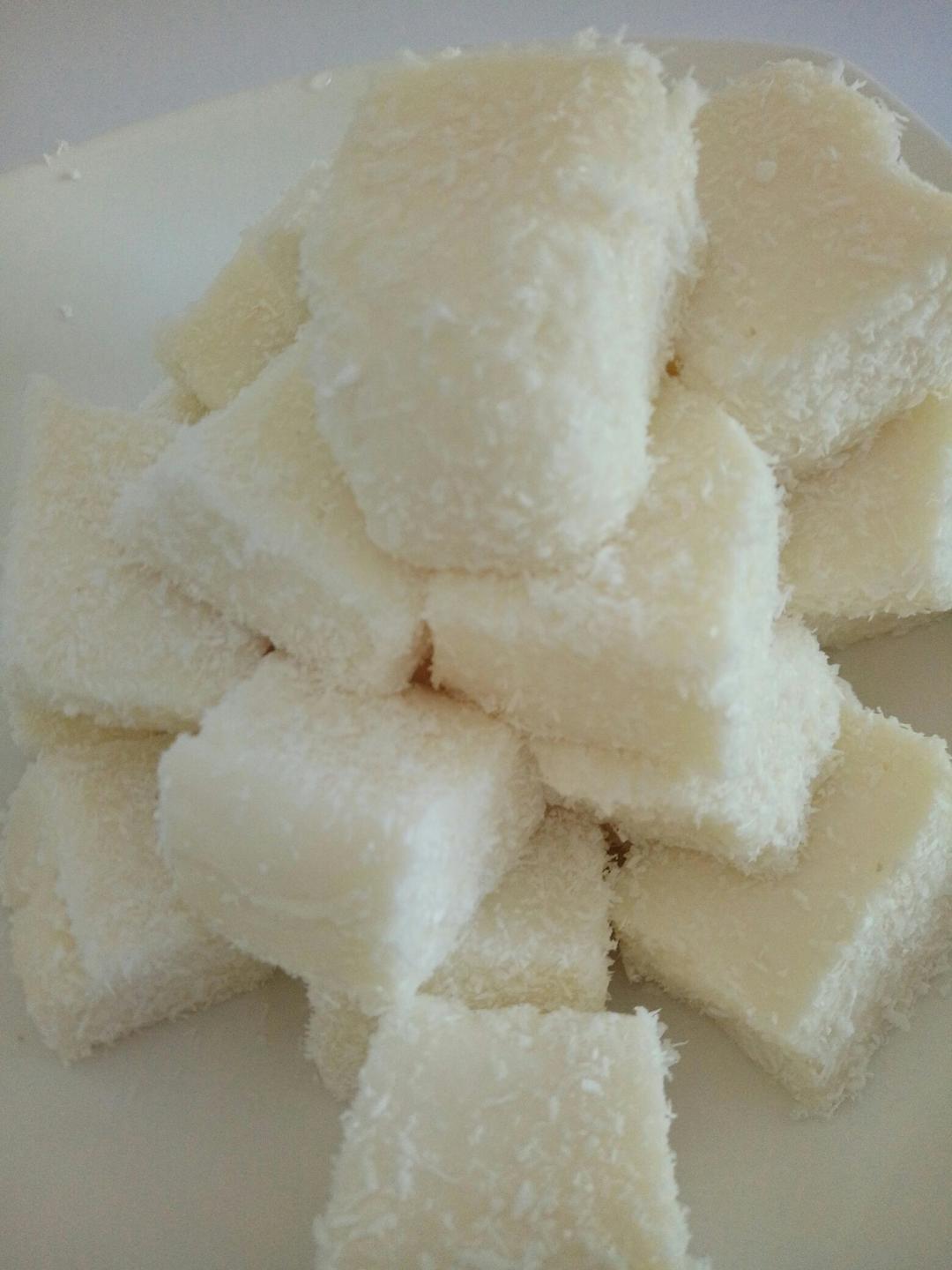 鲜奶椰蓉糕的做法