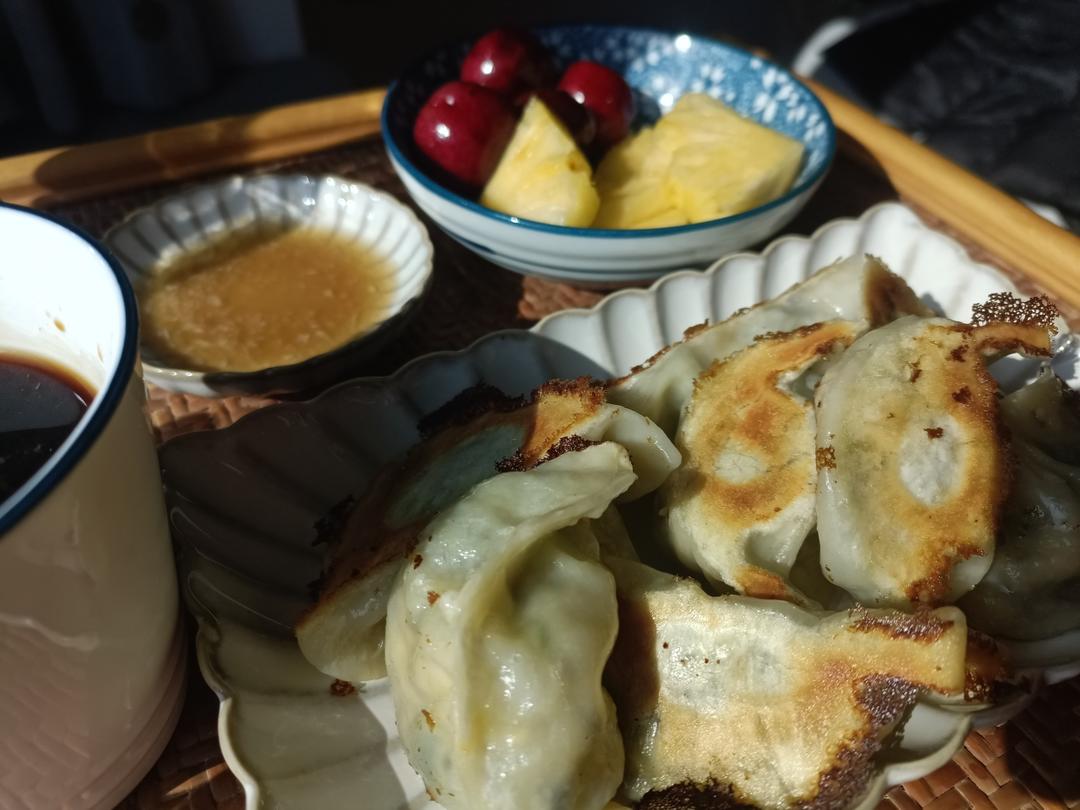 西葫芦鸡蛋饺子