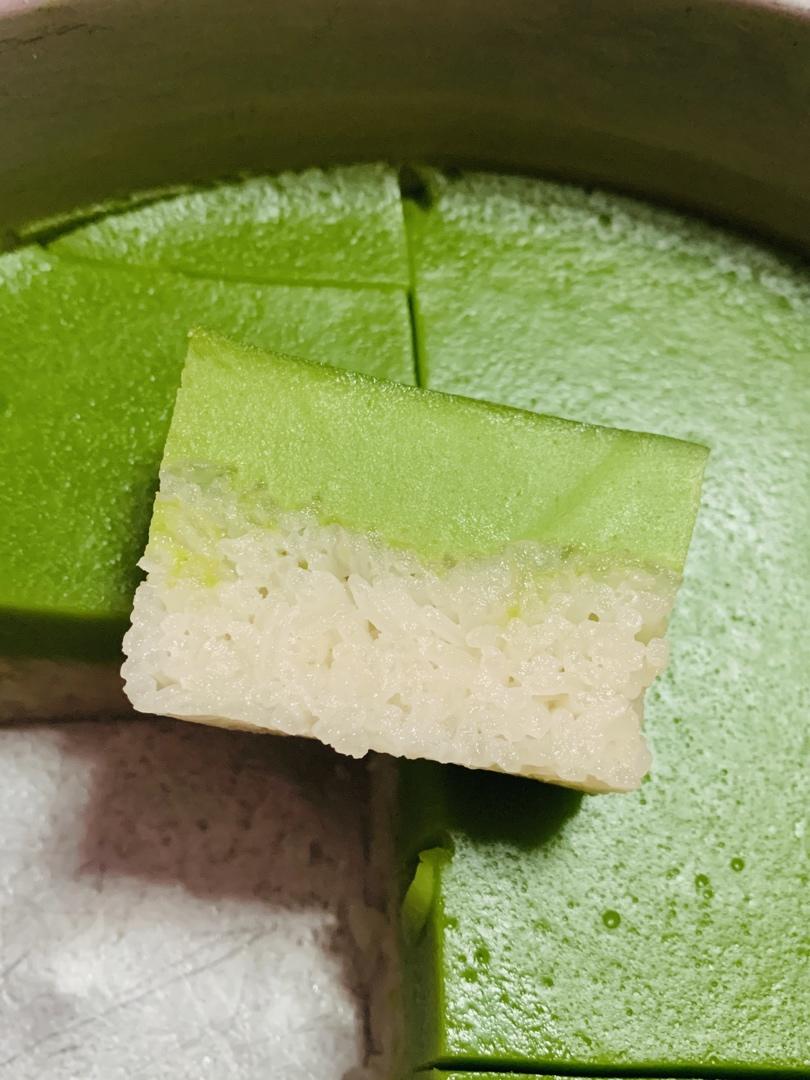 娘惹糕点【Seri Muka 香兰糯米糕】