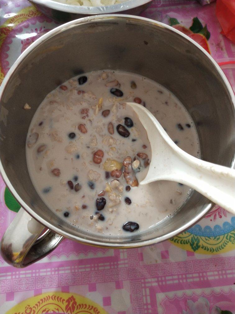 比奶茶还好喝100倍❗️喝两碗不够💥赤小豆薏仁米粥