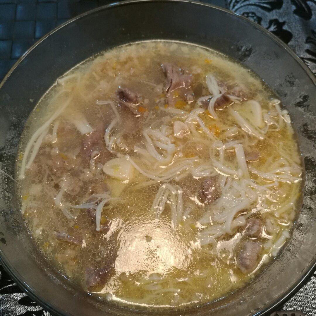 酸汤肥牛