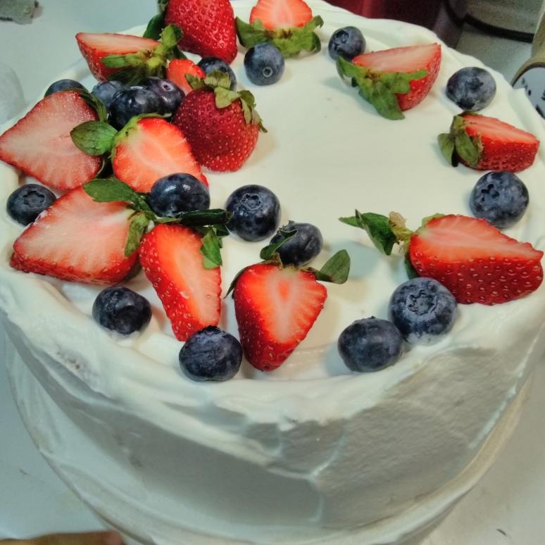 第一次做8寸戚风蛋糕 生日