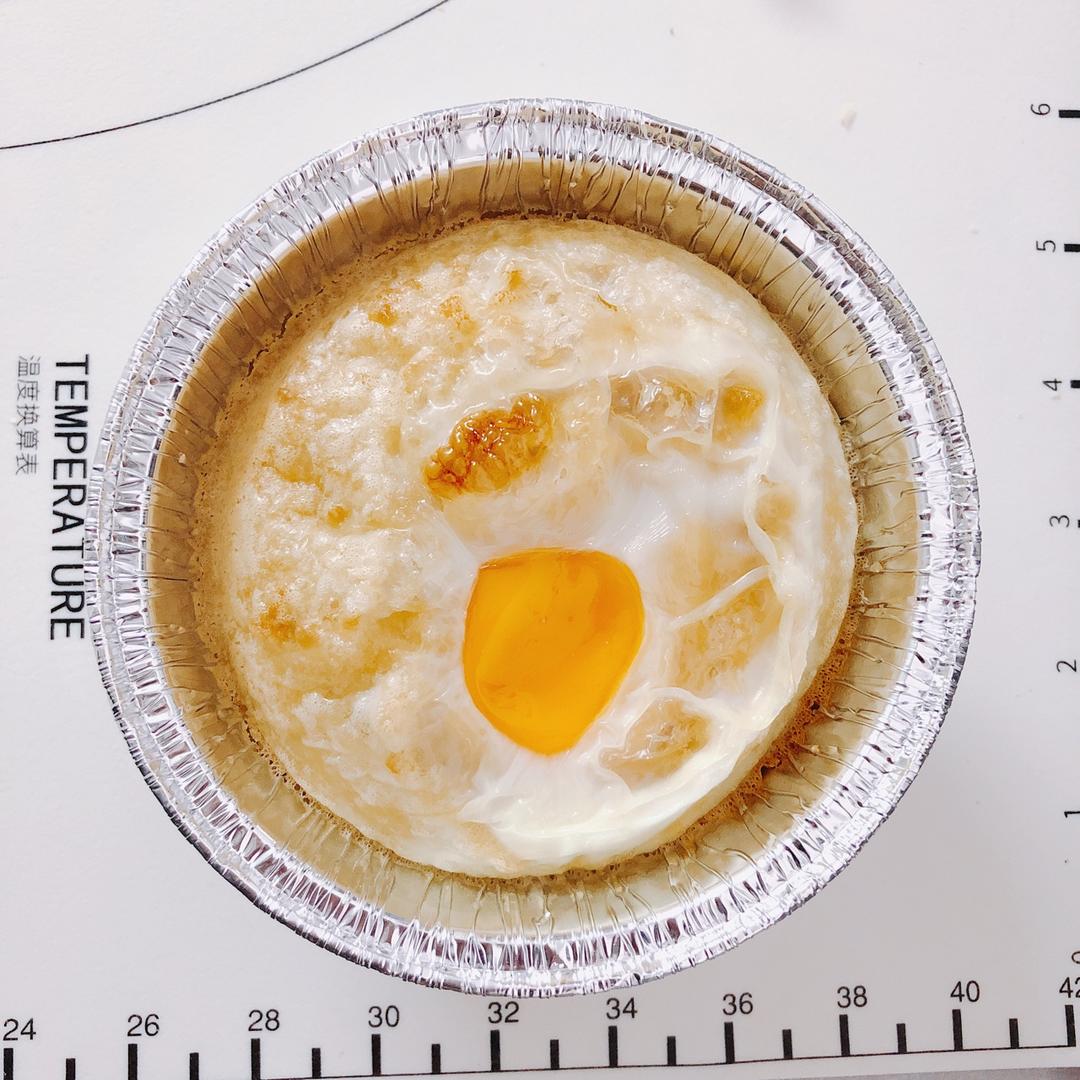 韩国街头流行的鸡蛋面包，做起来其实超级简单