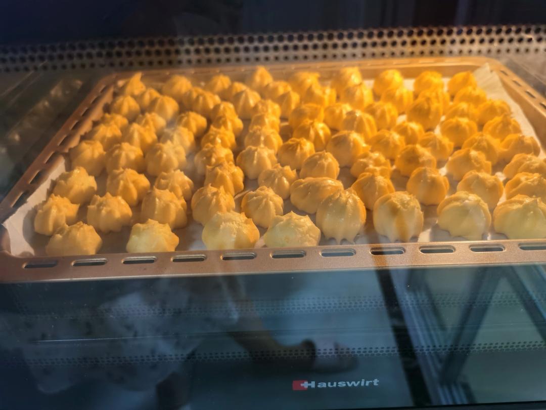 一口一个小巧可爱—迷你小泡芙