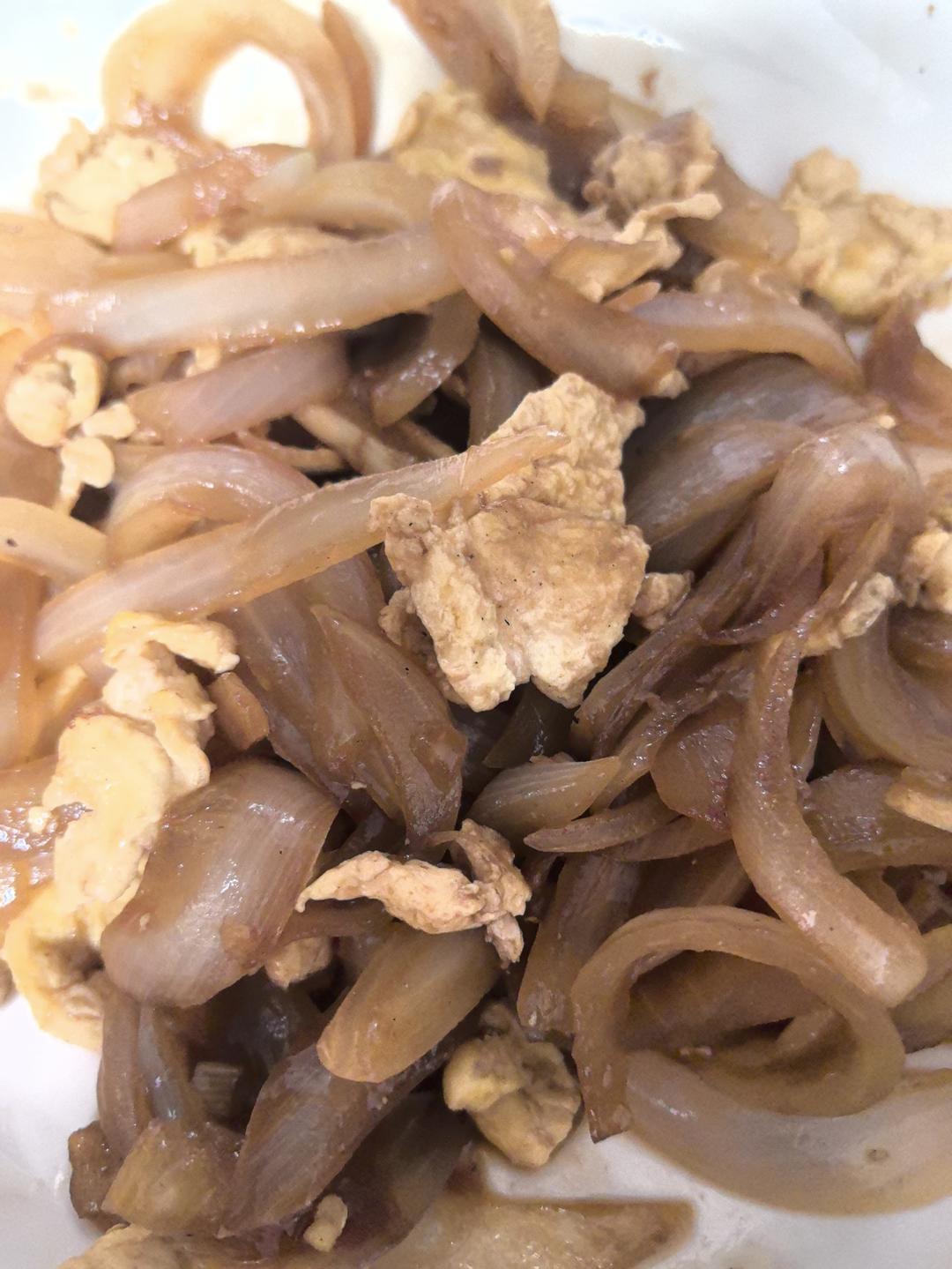 降压防癌的好食材  洋葱炒鸡蛋
