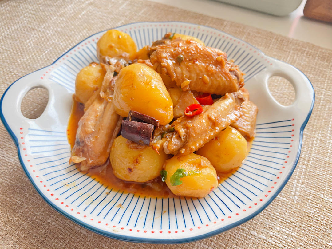 土豆炖鸡翅（快手零失败）