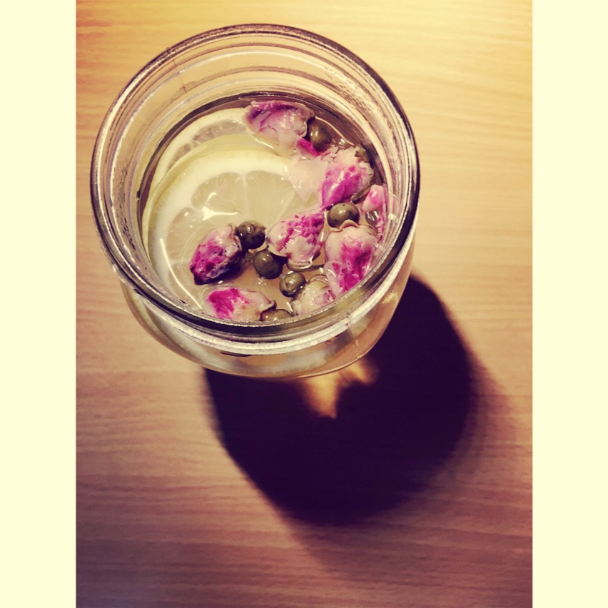 柠檬蜂蜜玫瑰茶
