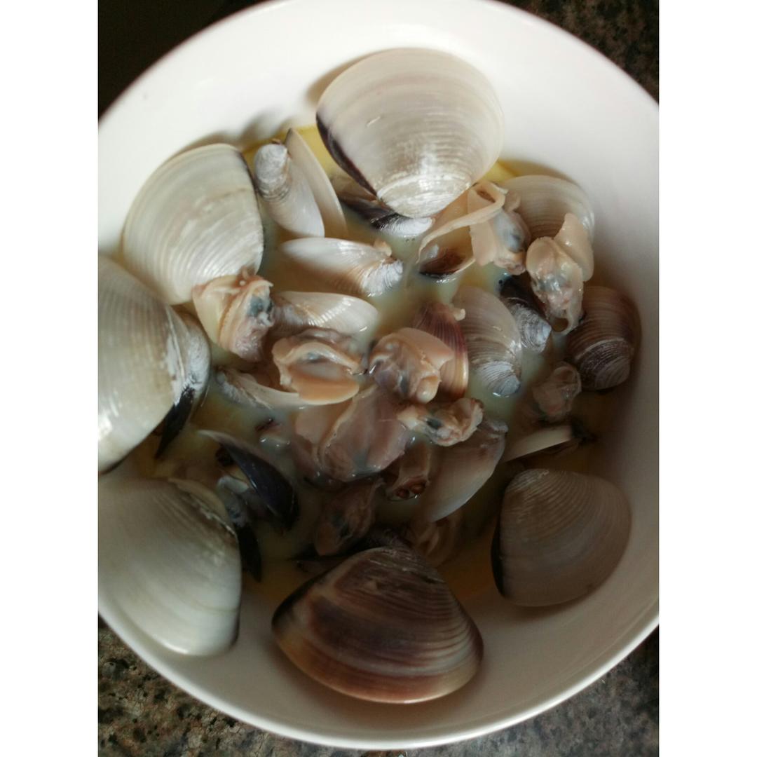 一只cassiopeia做的白贝蒸水蛋